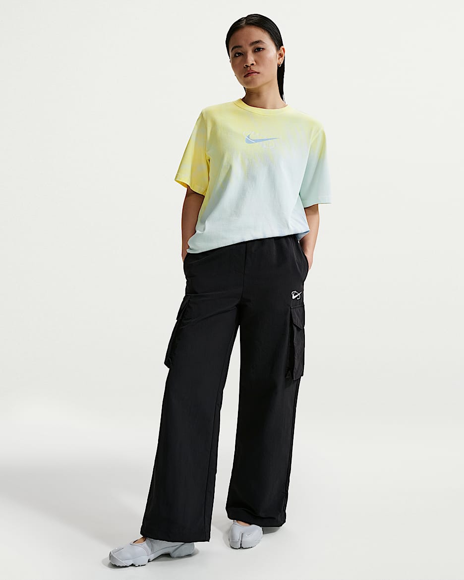 Nike Sportswear 女子防晒拒水中腰工装长裤-NIKE 中文官方网站